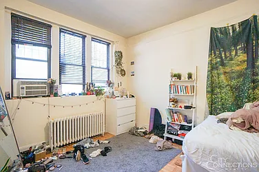 Rented by City Connections Realty