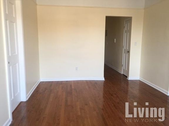 3rd image of 4706 45th St #2D