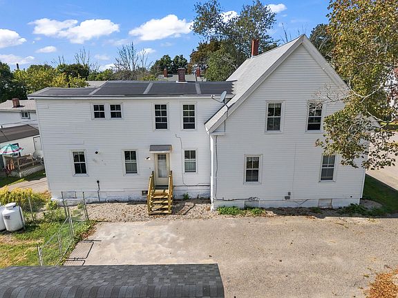 4th image of 131 Common Street