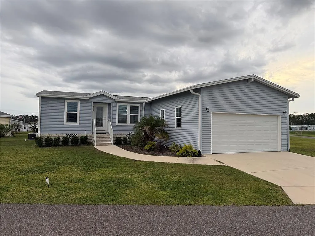 3 bed, 2.0 bath, 1440 sqft, $1,500 — Photo 2
