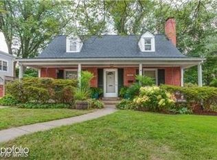 5908 Melvern Dr, Bethesda, MD 20817