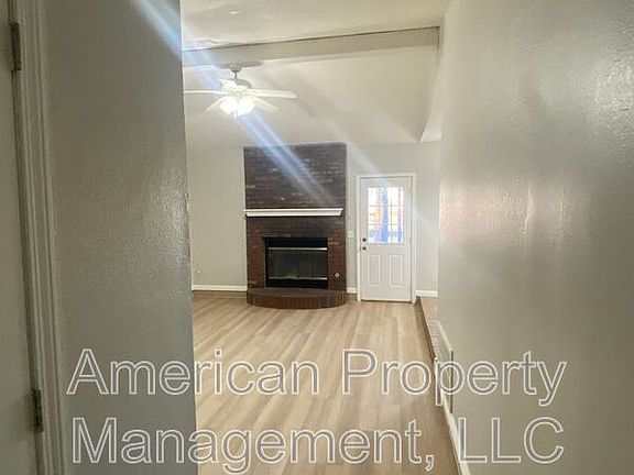 4th image of 1132 N Hickory Dr