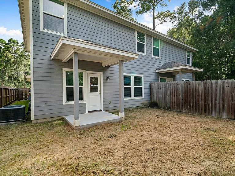 2702 Appian Way — Photo 20