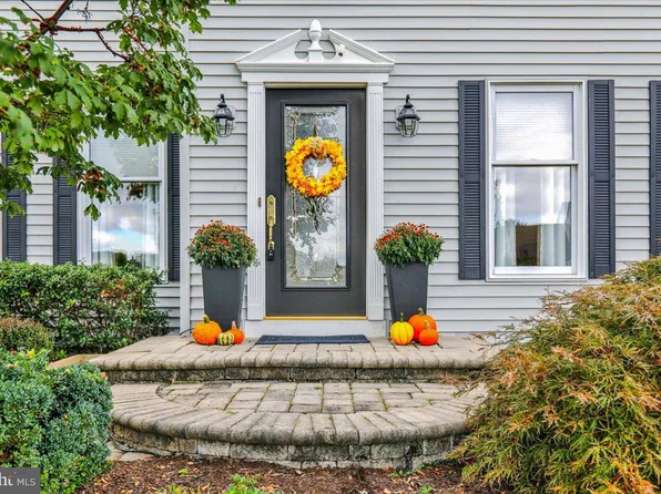 44 Rim View Ln, Reading, PA 19607