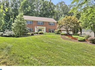 512 Arrowhead Trl, Sinking Spring, PA 19608
