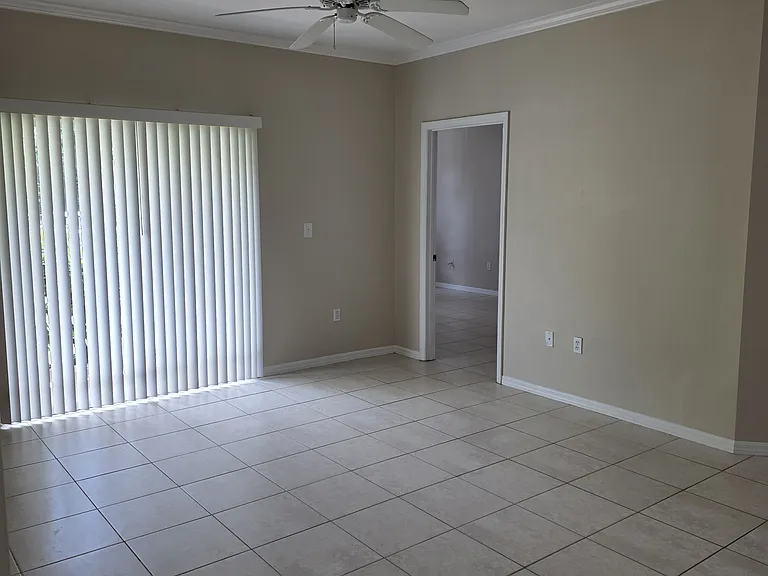 5610 Pinnacle Heights Cir #109 — Photo 4