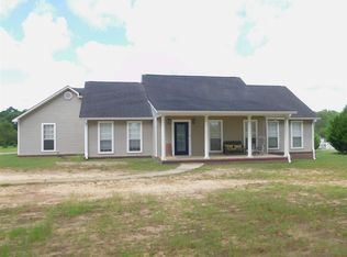 27335 Robin Rd, Andalusia, AL 36421