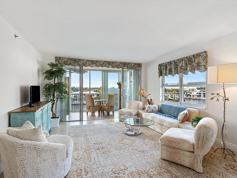 3310 S Ocean Blvd #525D — Photo 8