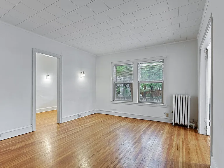 2219 Garfield Ave Apartments | Origen Living — Photo 30