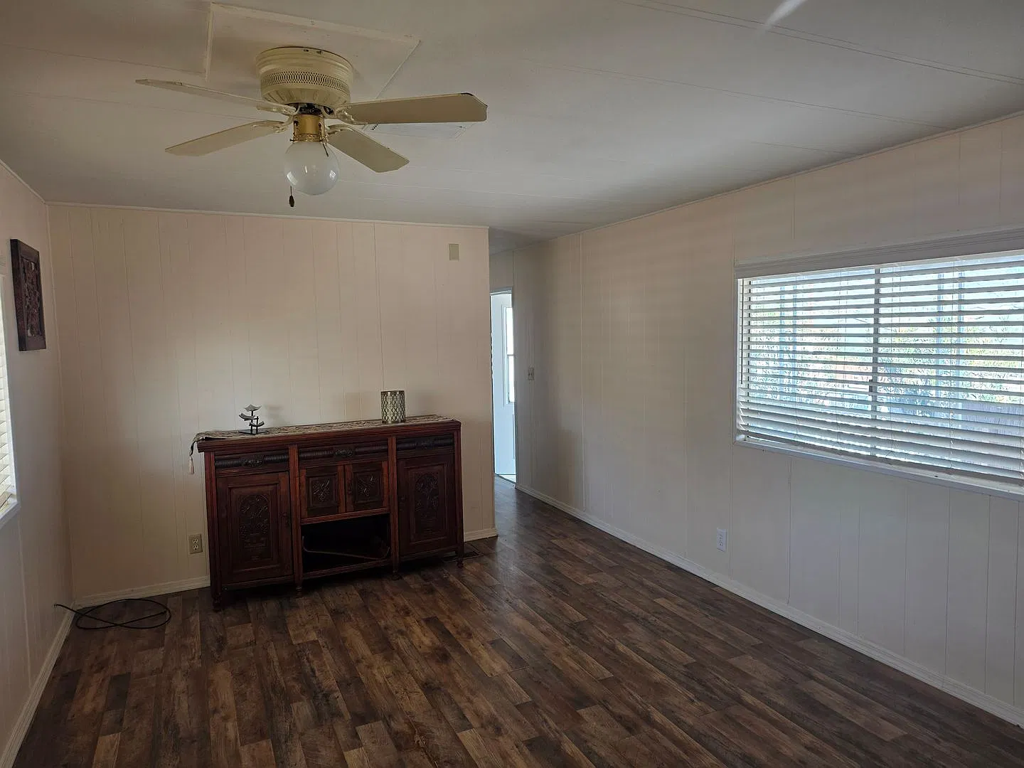 Charming 1-Bedroom Home on Spacious Lot in Bullhead City — Photo 4