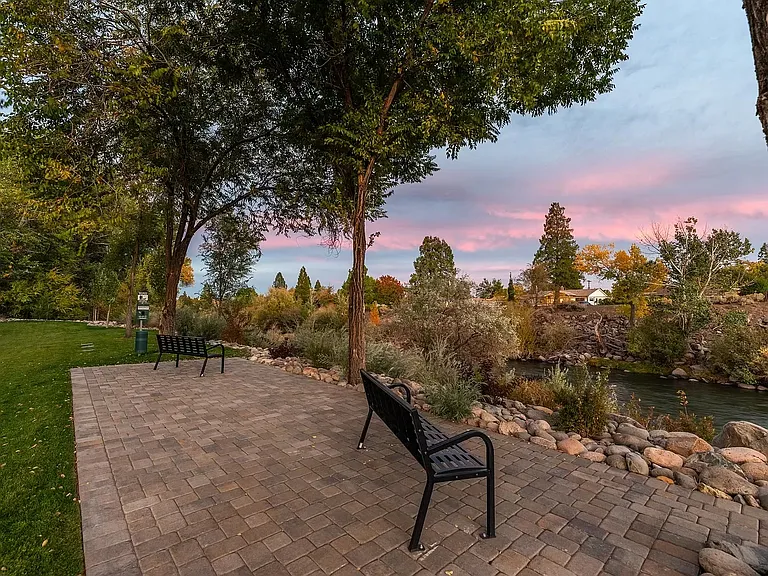 2585 Clear River Ct — Photo 11