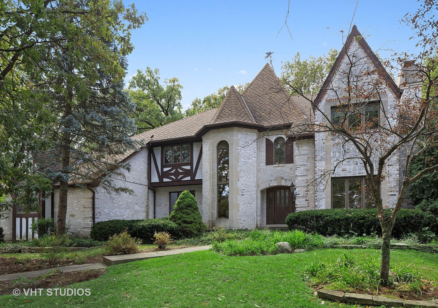 11765 Woodside Ct, Burr Ridge, IL 60527 | Zillow