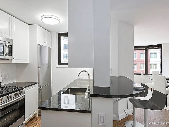 3rd image of 330 E 38th St APT 8E