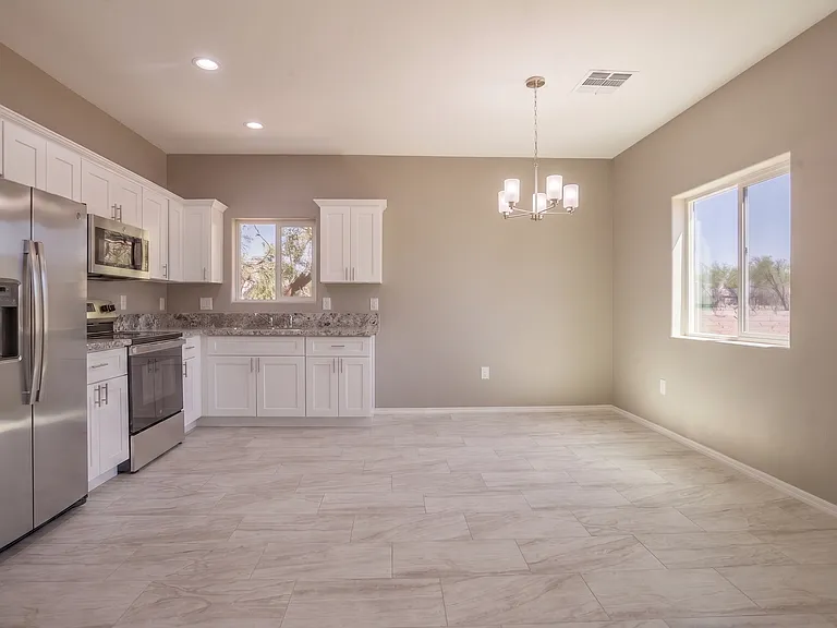1349 W Hualpai Rd #2 — Photo 4
