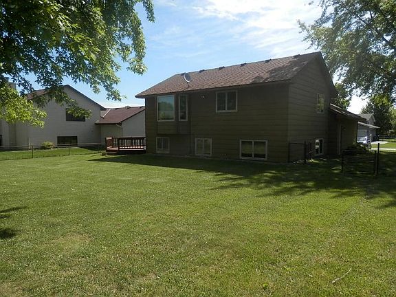 2nd image of 8971 Quinwood Ln N