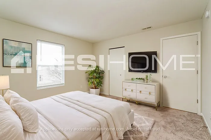 1726 Blue Grass Pkwy — Photo 8