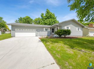 4300 S Cliff Ave, Sioux Falls, SD 57103