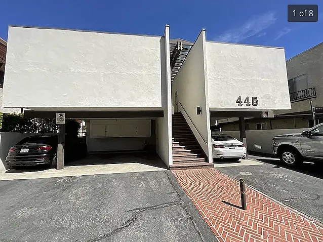 445 W Oak St #8 — Photo 8