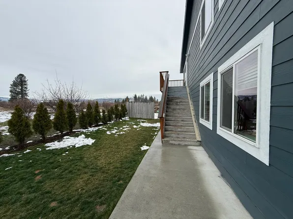 24211 E Wellesley Ave Unit 1-B, Otis Orchards, WA 99027