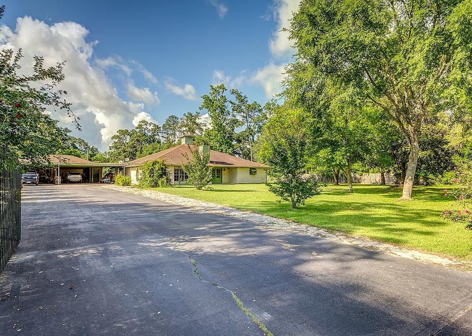 1st image of 22843 E Oakley Dr