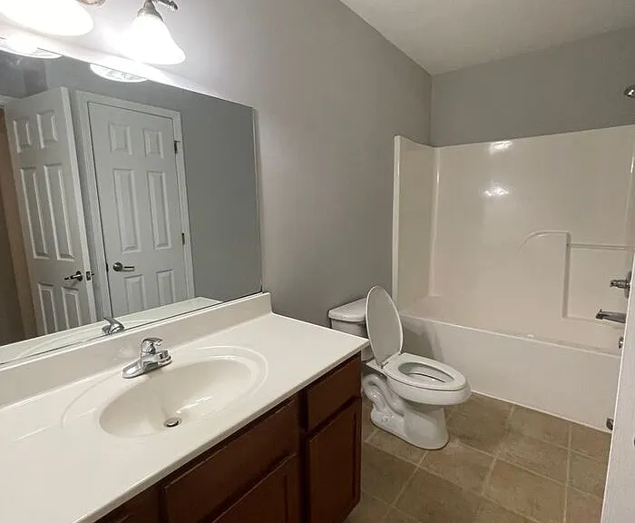7920 Ellisville Ln — Photo 13