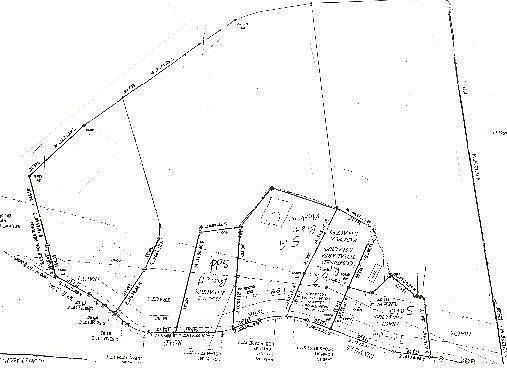 2nd image of 527 Talmage Mayo Rd