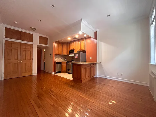 Rented by Corcoran | media 10