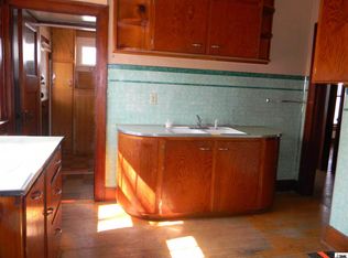 201 N Eastern Ave, Hoyt, KS 66440