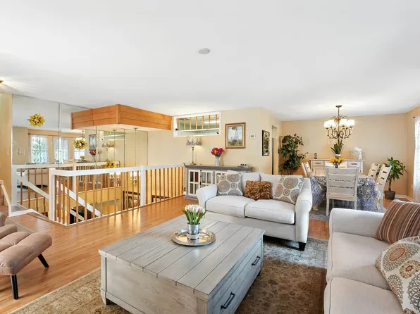 855 Valley Brook Ave APT 2A, Lyndhurst, NJ 07071