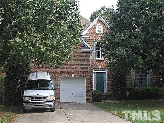 1st image of 203 Weslyn Trace Dr