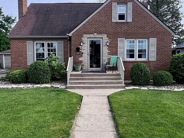 439 W 2nd St, Oglesby, IL 61348