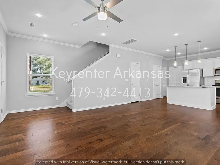 1434 N Oakland Ave — Photo 7