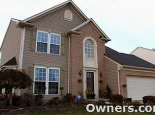 304 Sandstone Ridge Way, Berea, OH 44017