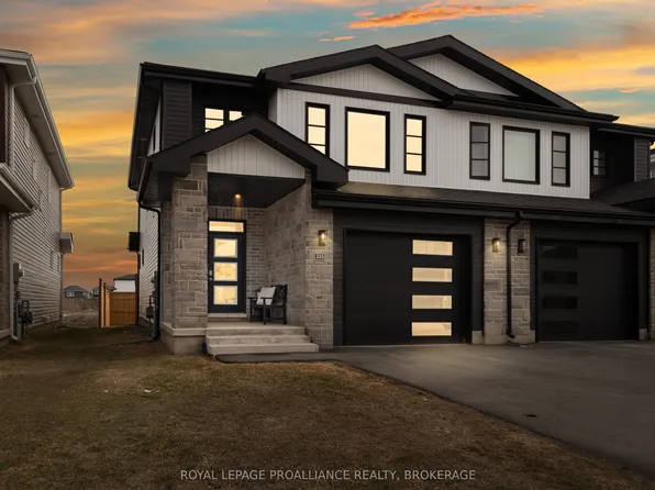 223 Superior Dr, Loyalist, ON K7N 0E4