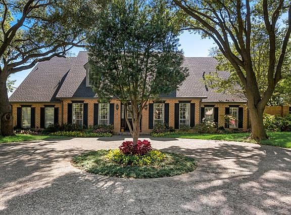 4th image of 5948 Meadow Crest Dr