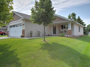 1003 Winsome Way NW, Isanti, MN 55040