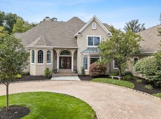 37 Colts Glen Ln, Basking Ridge, NJ 07920