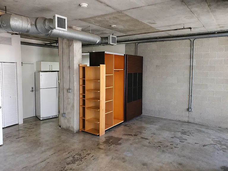 444 NE 30th St #503 — Photo 10