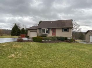 114 Farmington Ohiopyle Rd, Farmington, PA 15437