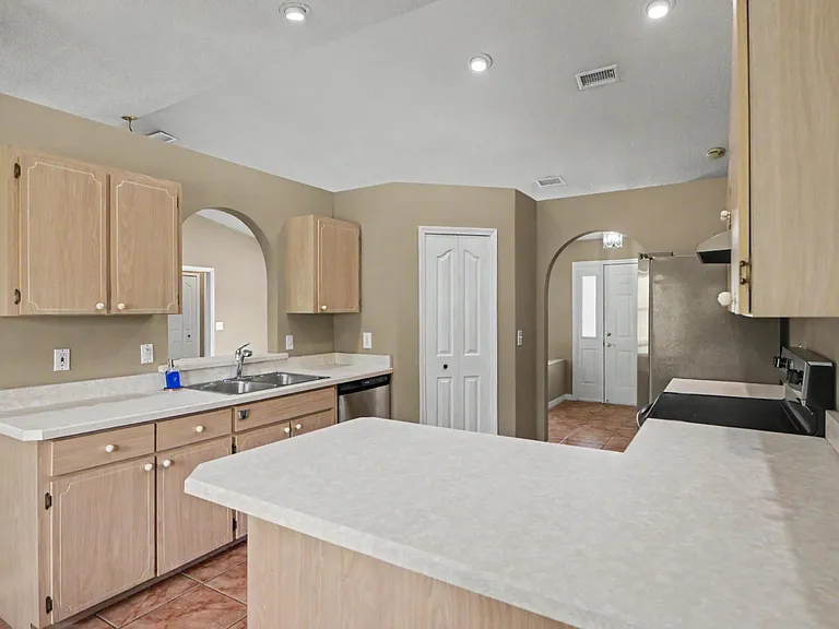 4 Foxhall Ct — Photo 13