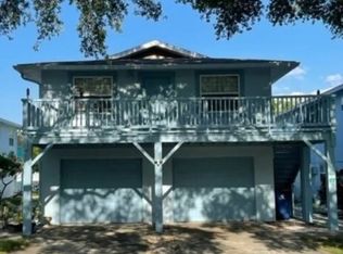 2503 1st St #W, Indian Rocks Beach, FL 33785