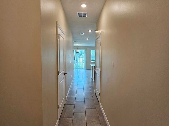 2nd image of 4041 Hot Springs Ave