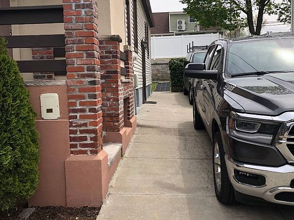 2nd image of 41 Frederick Ave