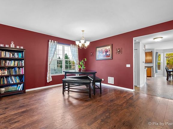 5th image of 2028 Woodside Dr
