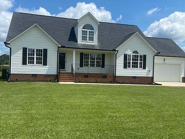 1372 Nc Highway 50 N