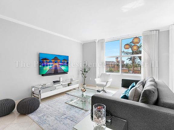 3rd image of 2110 Ocean Blvd #6F