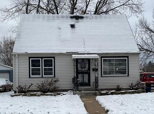 5521 W Thurston Ave, Milwaukee, WI 53218