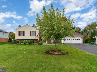 625 Basehoar School Rd, Littlestown, PA 17340