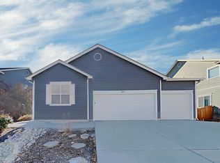 6935 Village Meadows Dr, Fountain, CO 80817