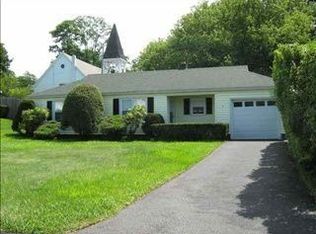 2 Schoolcraft St, Guilderland, NY 12084
